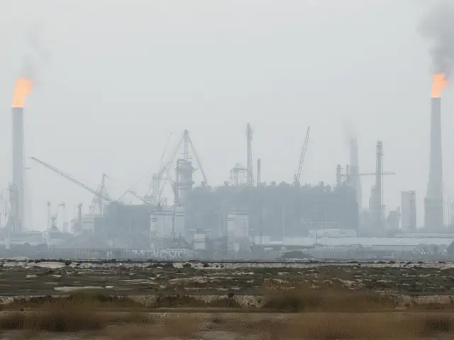 ईरान का कतर हमला: गैस दाम 30% महंगे, ट्रंप ने दी चेतावनी